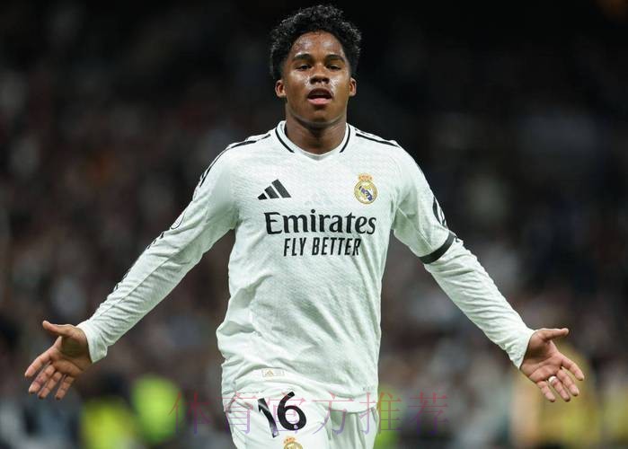 马卡:阿隆索特别关照恩德里克 有望获得出场机会